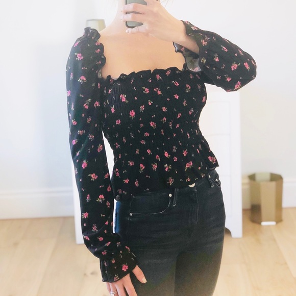 Long Sleeve Red Floral Print Ruffle Top - Picture 7 of 9